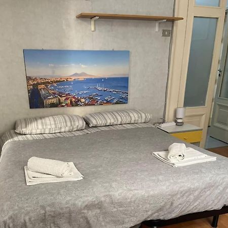La Casa Di Pepo Appartement Napels Buitenkant foto
