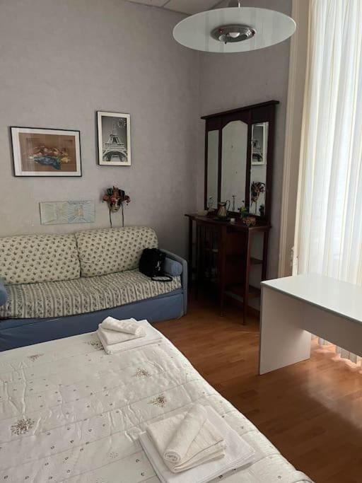 La Casa Di Pepo Appartement Napels Buitenkant foto